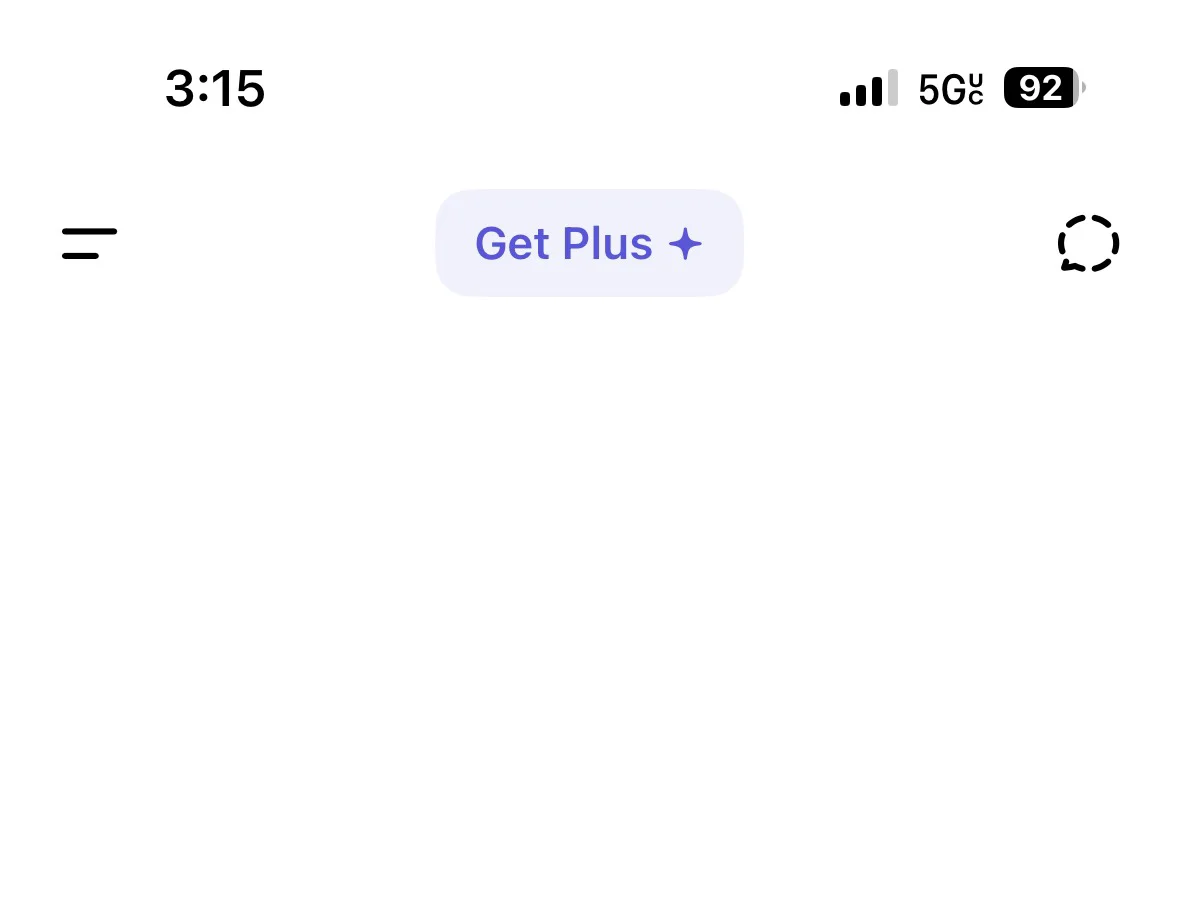 ChatGPT iOS 官方界面顶部的 Get Plus 按钮
